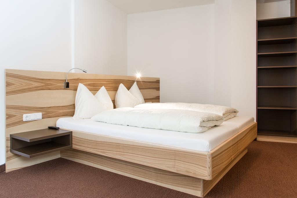 Appartements Plaija St. Anton am Arlberg Pokój zdjęcie